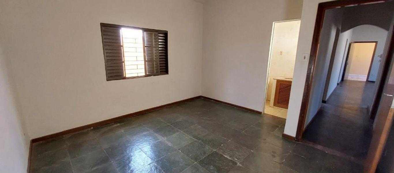 CASA NA Vila Ouro Verde em Assis