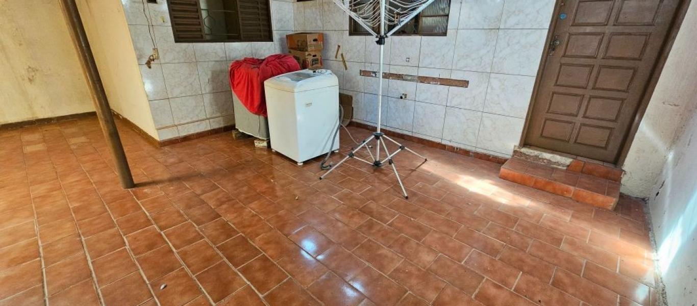 CASA NO Jardim Europa em Assis