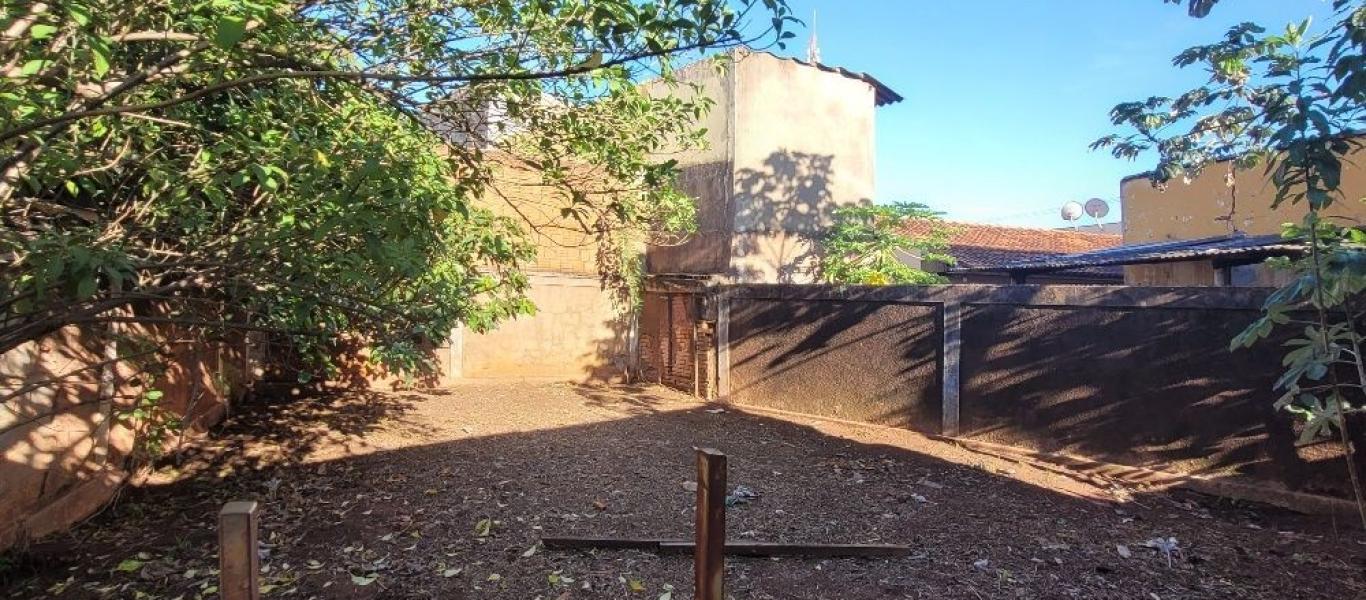CASA NA CENTRO em Assis