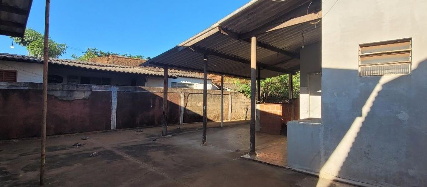 CASA NA CENTRO em Assis