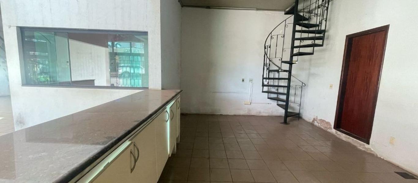 PONTO COMERCIAL NA Centro em Assis