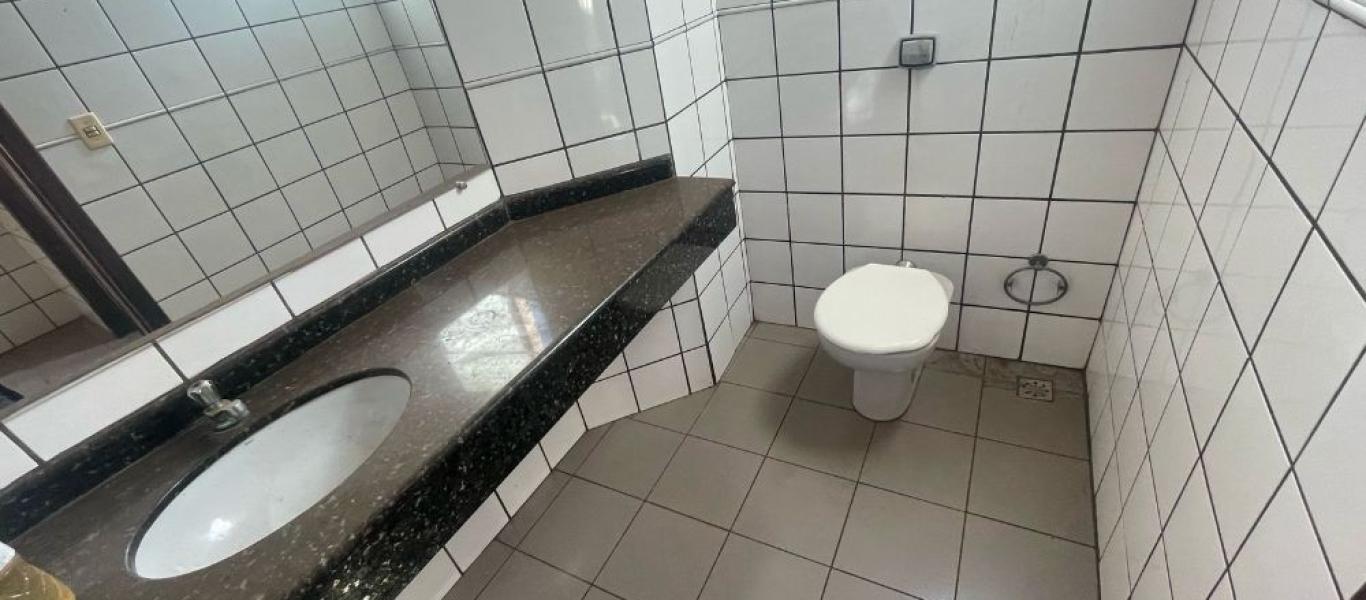 PONTO COMERCIAL NA Centro em Assis