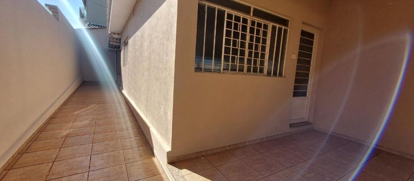 CASA NA Centro em Assis
