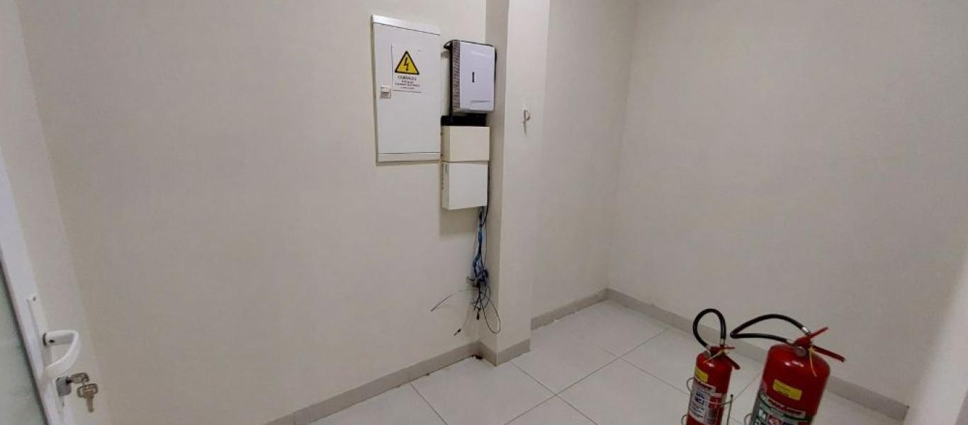 PONTO COMERCIAL NA Vila Claudia em Assis