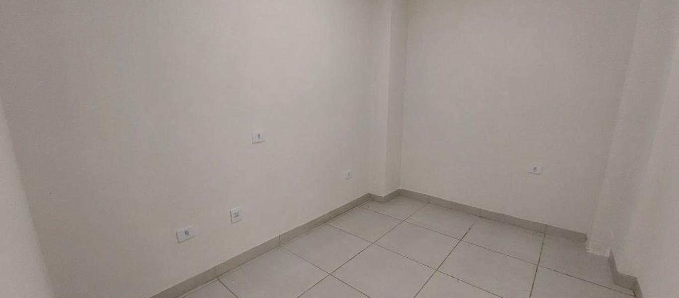 PONTO COMERCIAL NA Vila Claudia em Assis