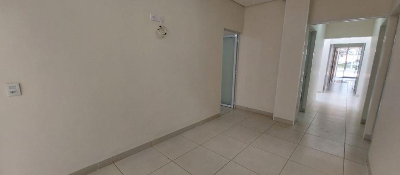 PONTO COMERCIAL NA Vila Claudia em Assis