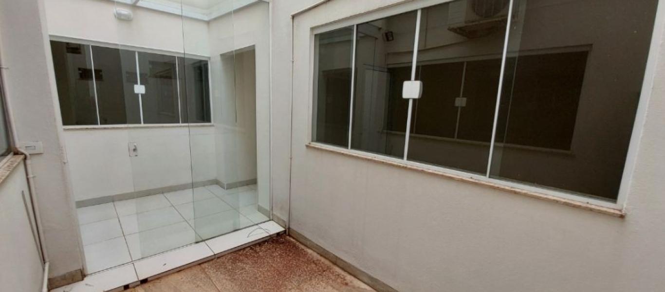 PONTO COMERCIAL NA Vila Claudia em Assis