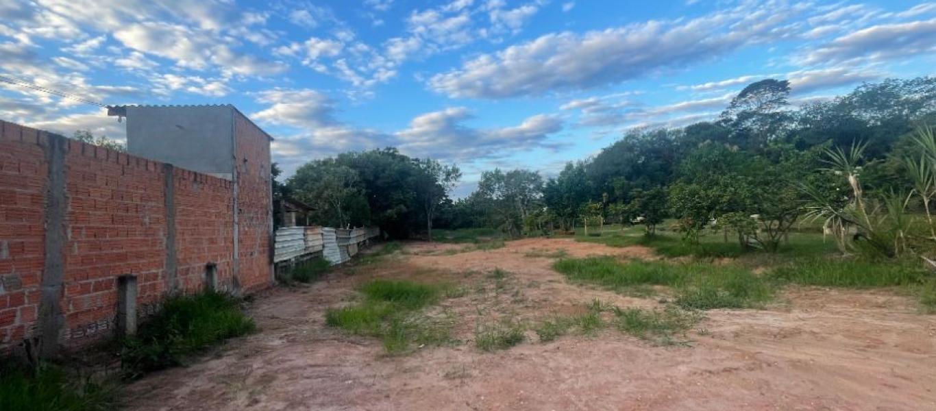 CHÁCARA NO JARDIM REZENDE em ASSIS