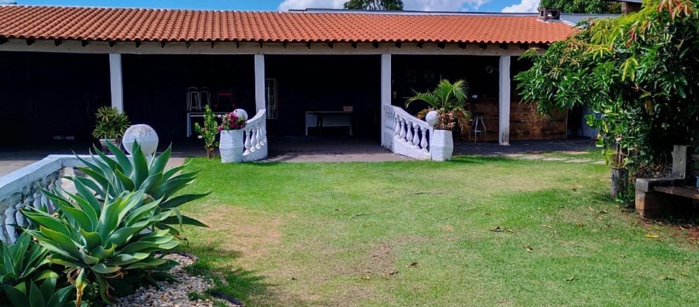 CHÁCARA NO Residencial Esmeralda Park em Assis