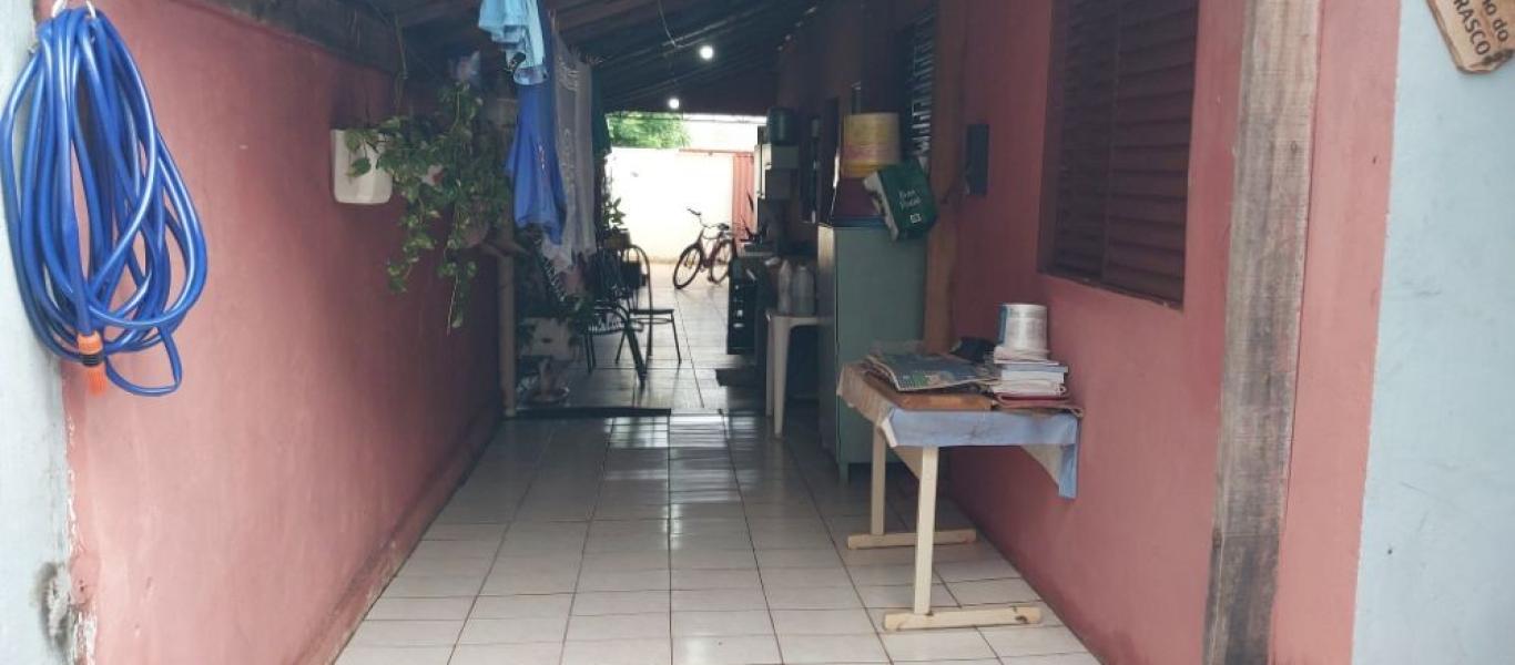 CASA NA Vila Progresso em Assis