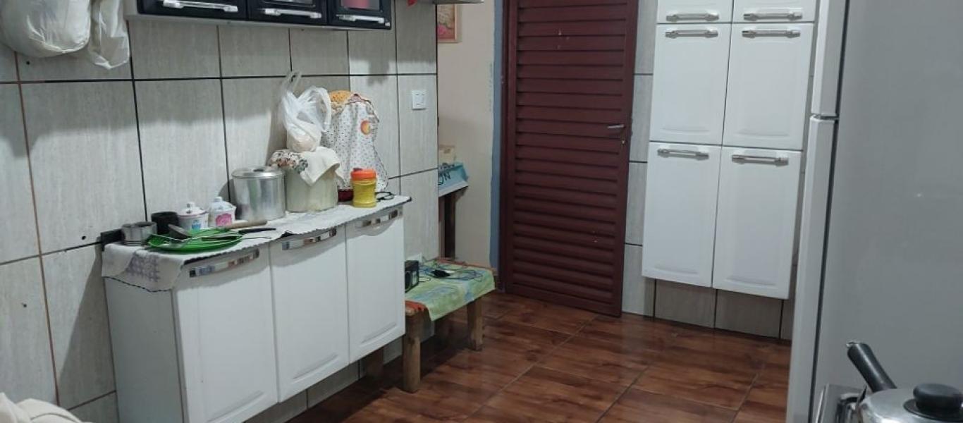 CASA NA Vila Progresso em Assis