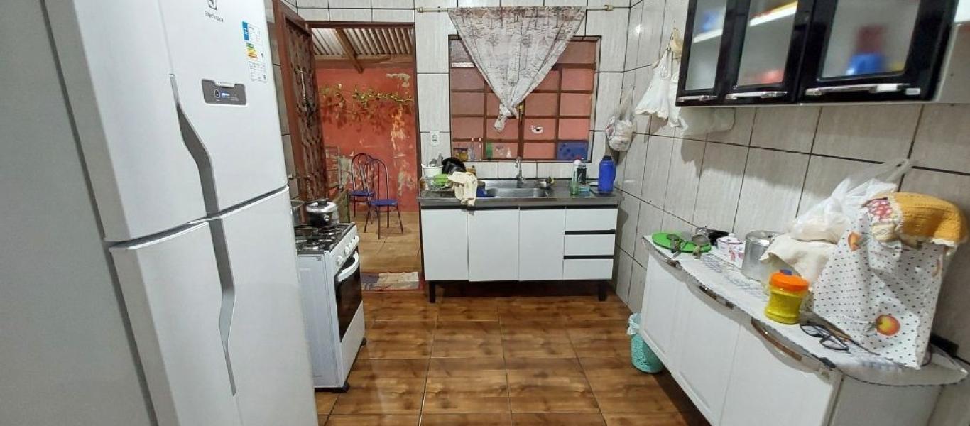 CASA NA Vila Progresso em Assis
