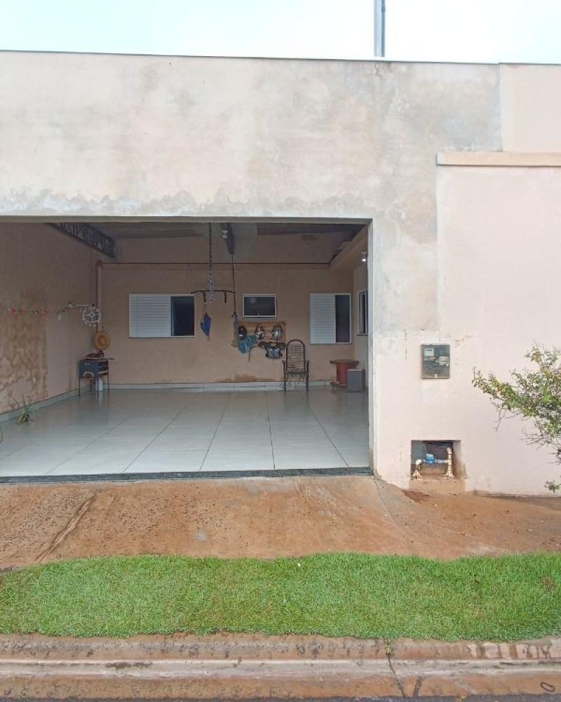 CASA NA Vila São Cristóvão em Assis