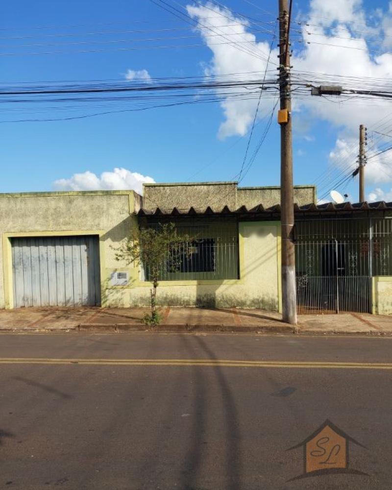 CASA NA VILA ROSANGELA em Assis