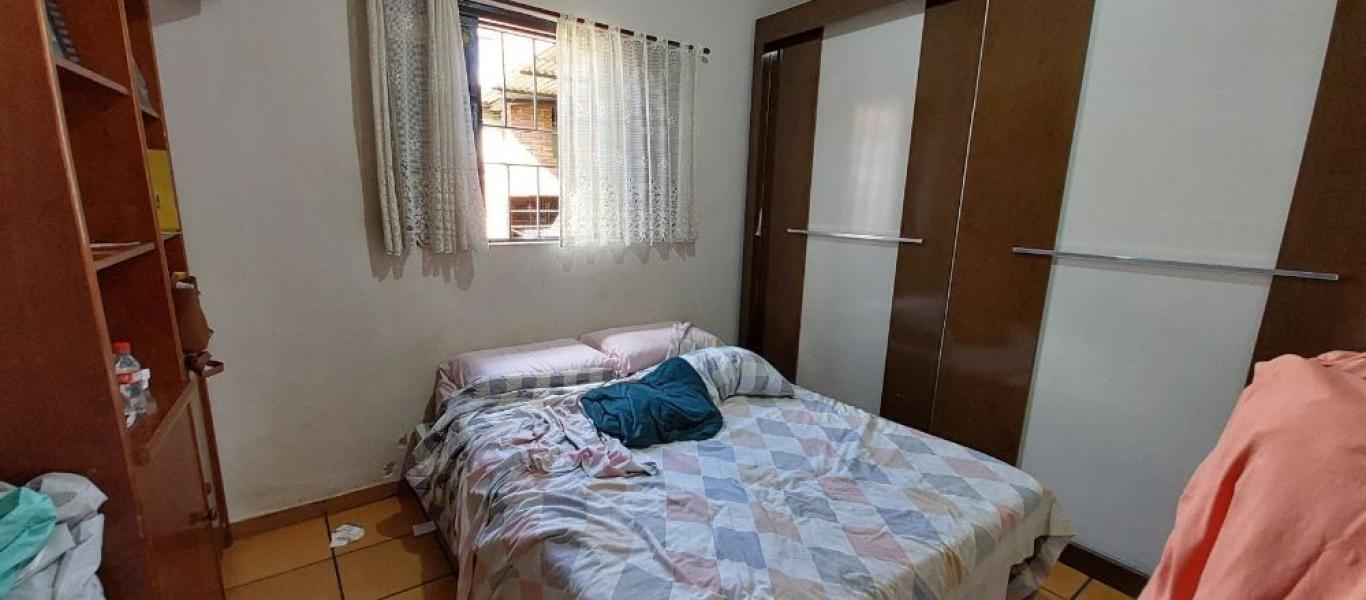 CASA NA VILA ROSANGELA em Assis