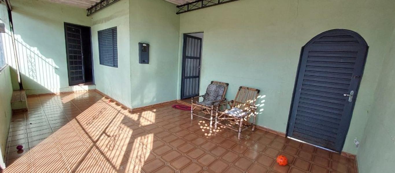 CASA NA VILA ROSANGELA em Assis