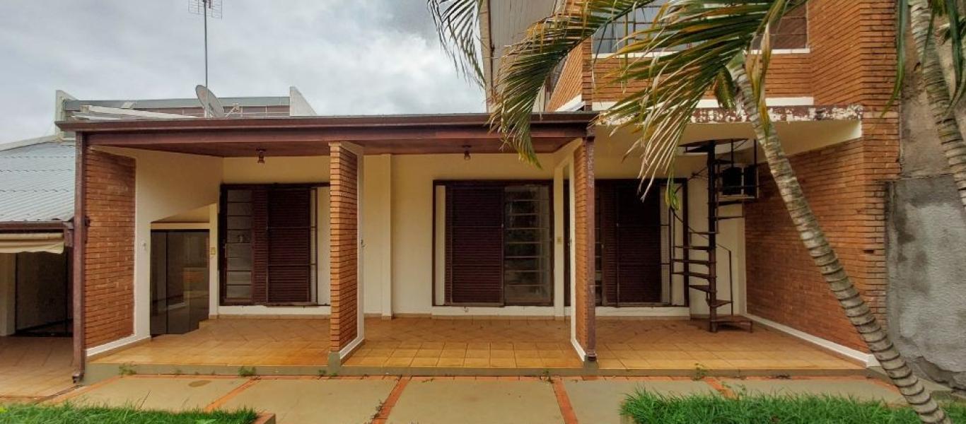 CASA NA Vila Ouro Verde em Assis