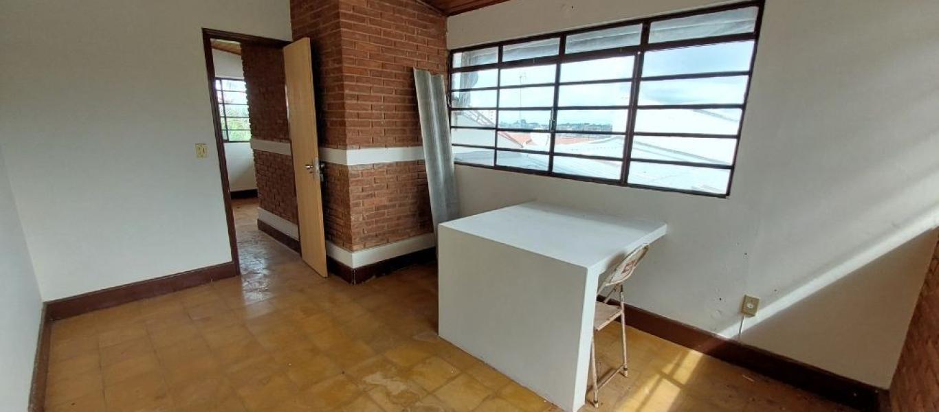 CASA NA Vila Ouro Verde em Assis