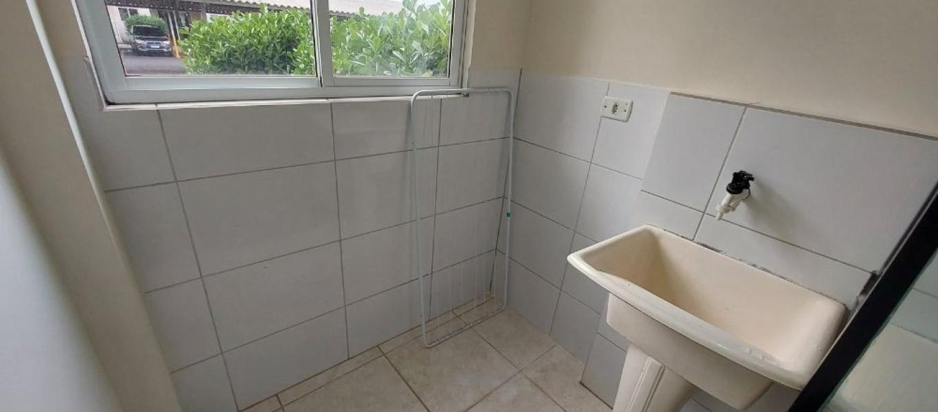 APARTAMENTO NA INOCOOP em Assis
