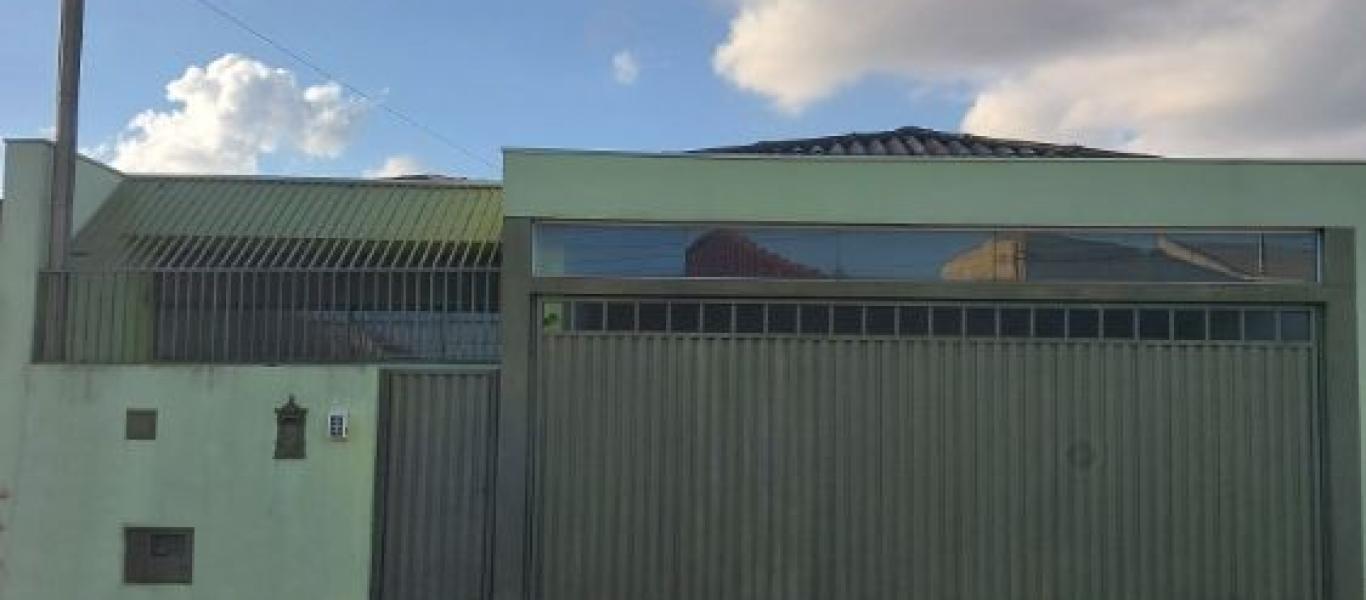 CASA NA Vila Xavier em Assis