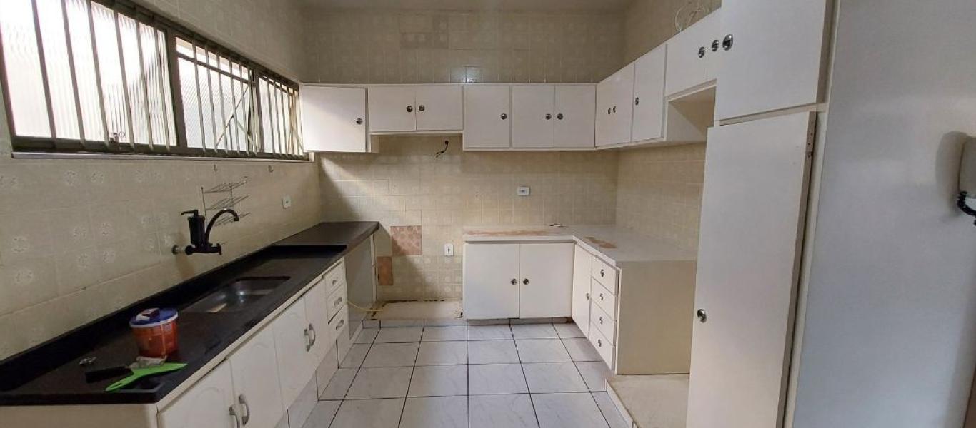 CASA NA Vila Xavier em Assis