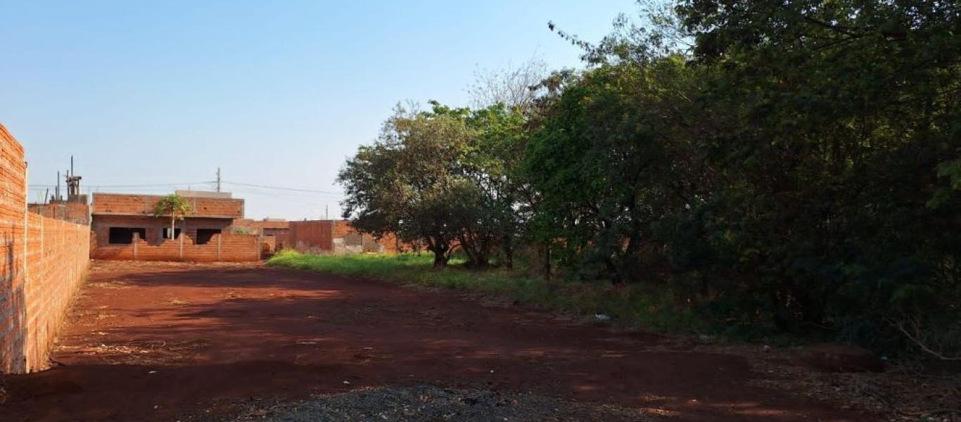 TERRENO NA VILA DAS ÁRVORES em TARUMÃ