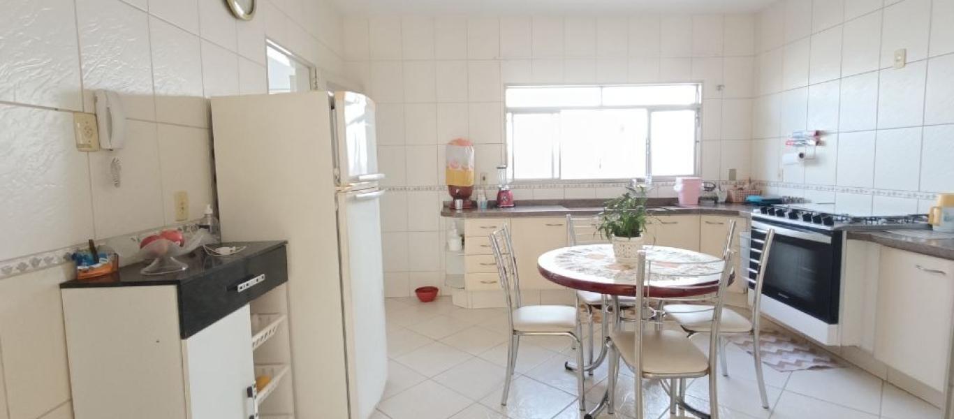 CASA NA VILA BOA VISTA em Assis