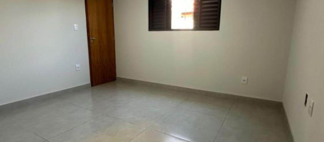 CASA NA INOCOOP em Assis