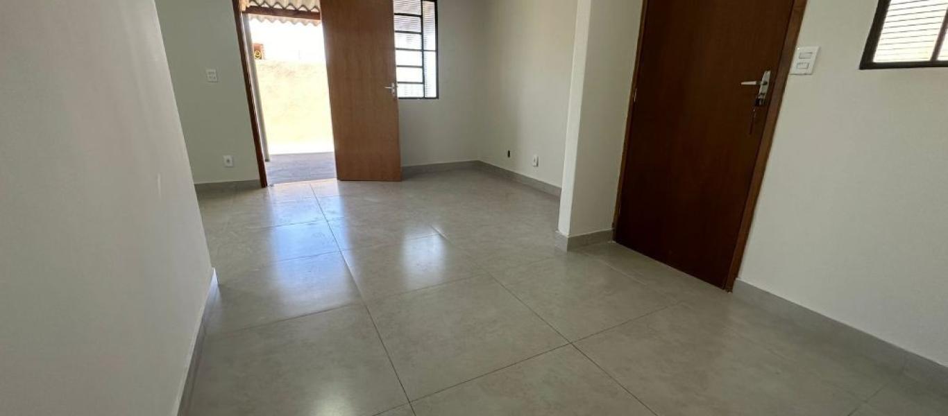 CASA NA INOCOOP em Assis