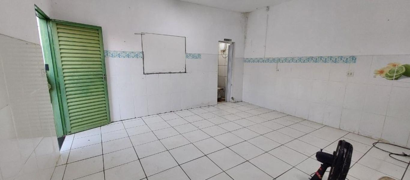 PONTO COMERCIAL NA INOCOOP em Assis