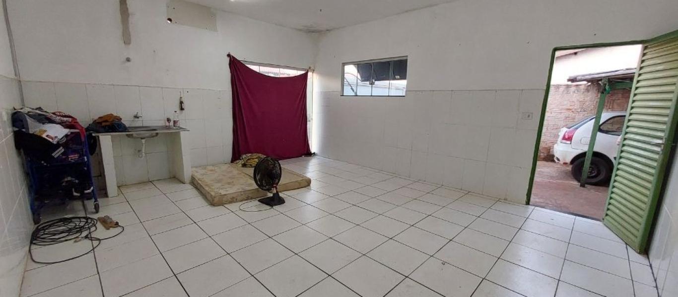 PONTO COMERCIAL NA INOCOOP em Assis