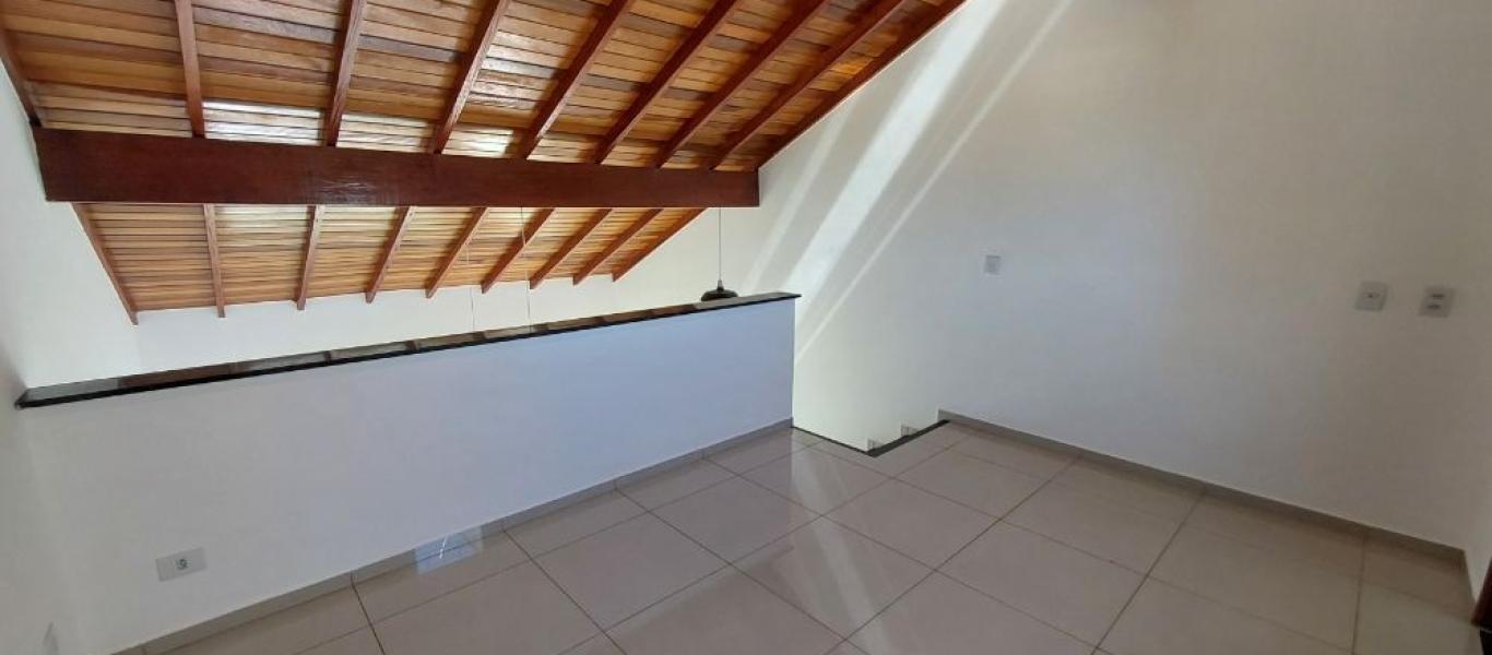 LOFT NA VILA OPERÁRIA em Assis