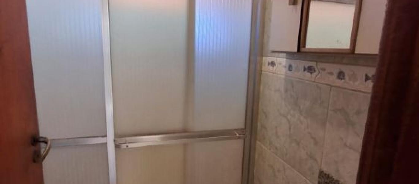 CASA NA Vila Carvalho em Assis
