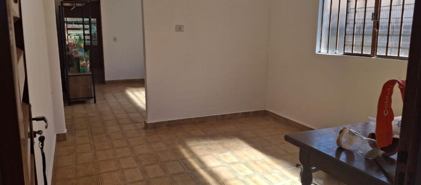 CASA NA Vila Carvalho em Assis