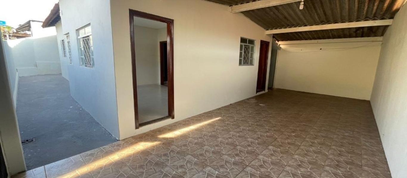 CASA NA Vila Operária em Assis