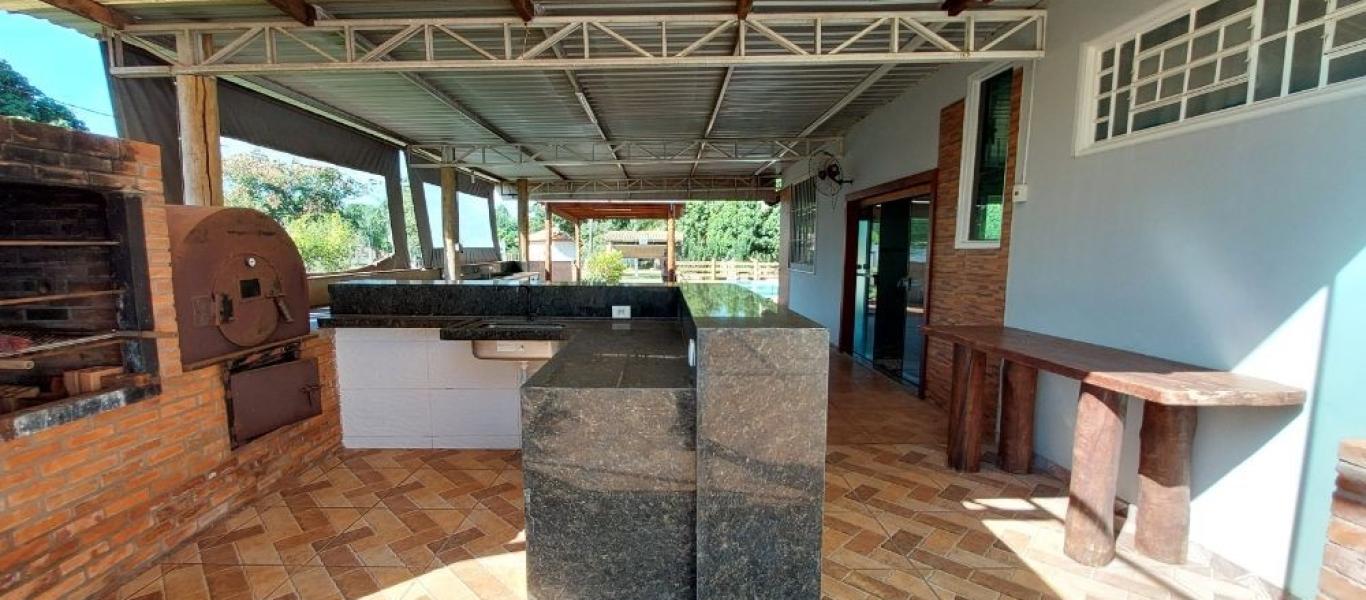 RANCHO NA PORTO em CÂNDIDO MOTA