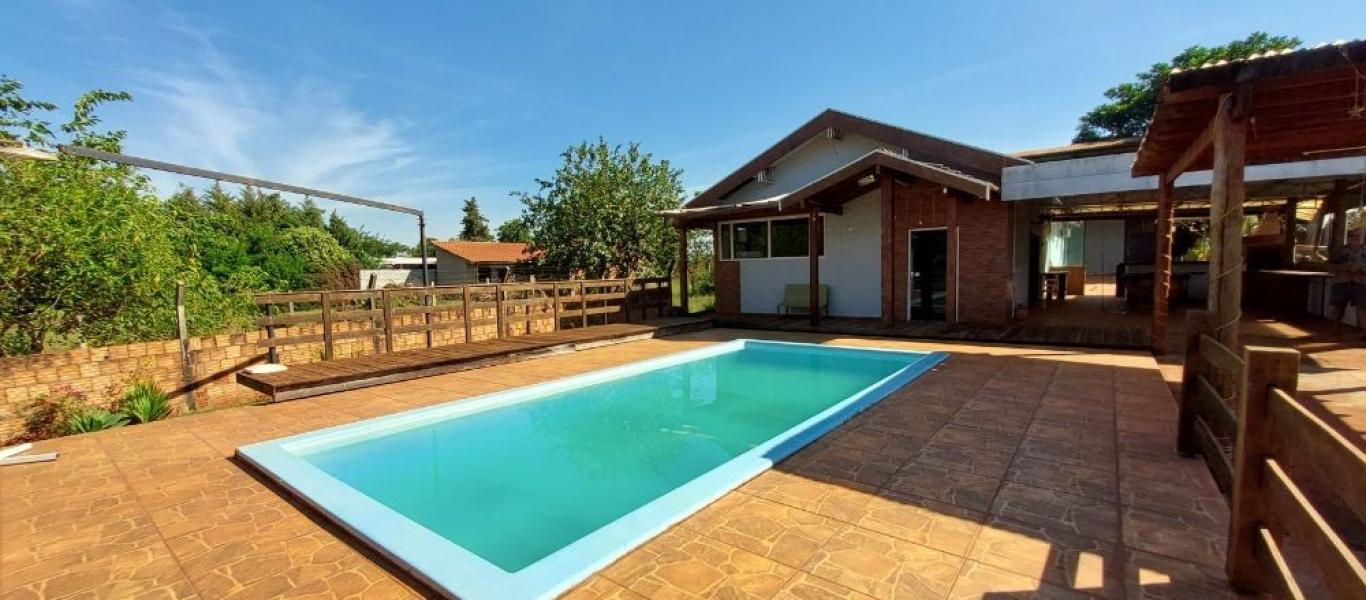 RANCHO NA PORTO em CÂNDIDO MOTA