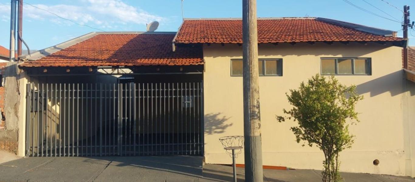 CASA NA Vila Ouro Verde em Assis