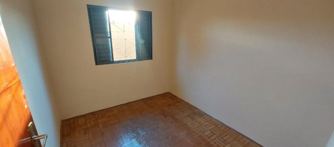 CASA NA Vila Ouro Verde em Assis