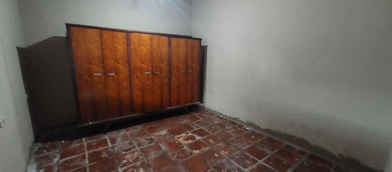 CASA NA Vila Ouro Verde em Assis