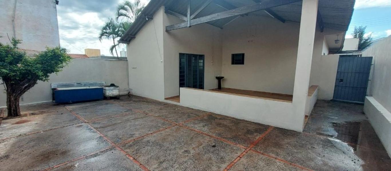 CASA NA Vila Ouro Verde em Assis