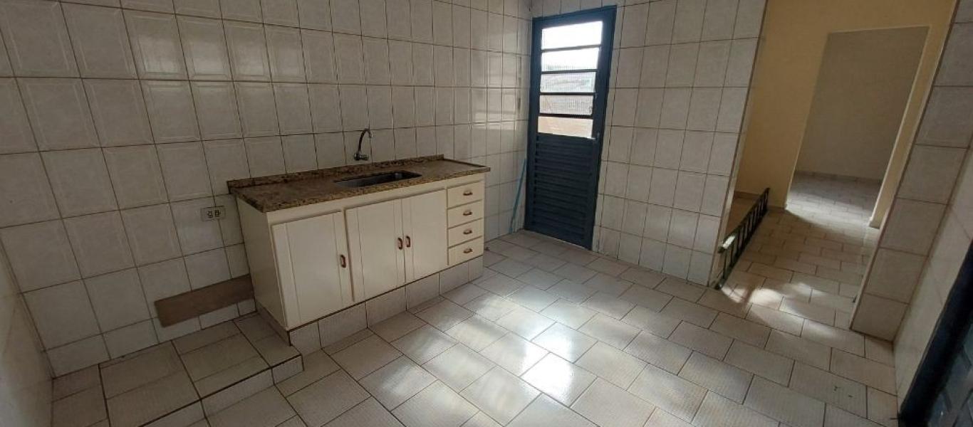 CASA NA Vila Ouro Verde em Assis