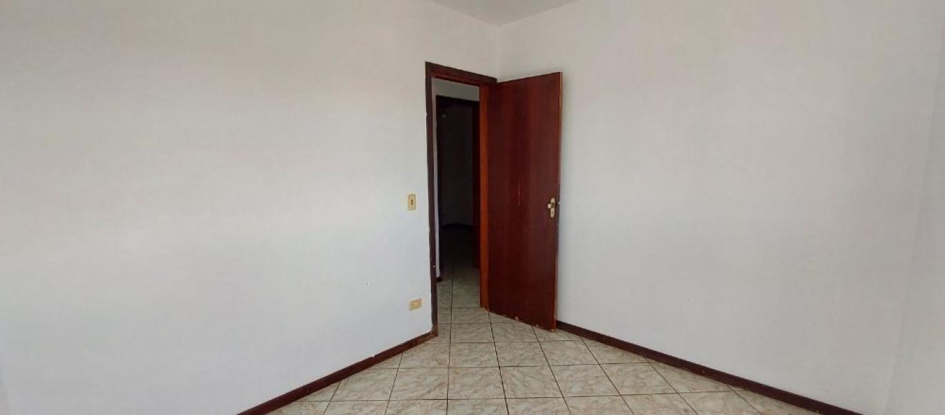 APARTAMENTO NA VILA OURO VERDE em Assis