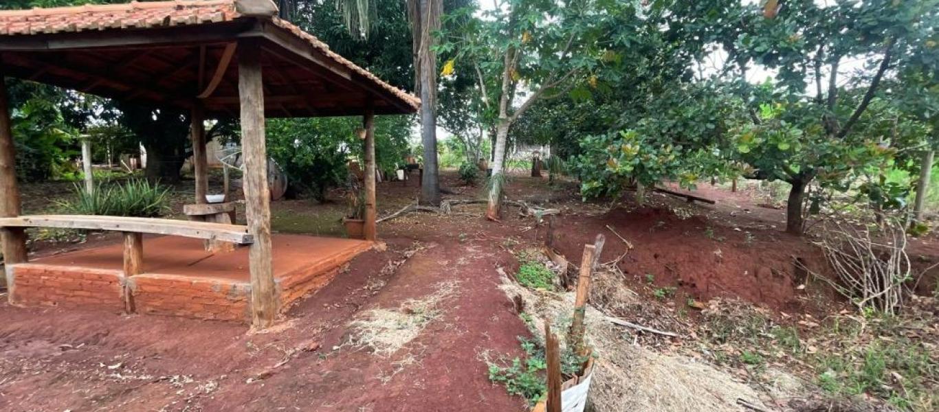 CHÁCARA NA ÁGUA DO CERVO em ASSIS