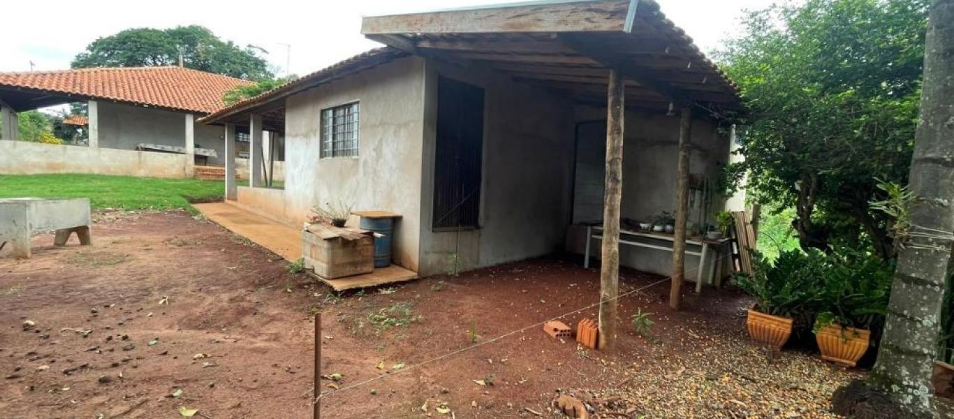 CHÁCARA NA ÁGUA DO CERVO em ASSIS