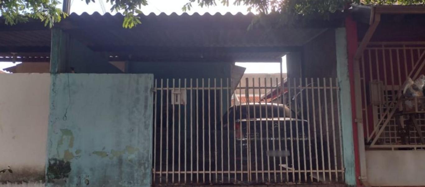 CASA NA VILA DAS ÁRVORES em ASSIS