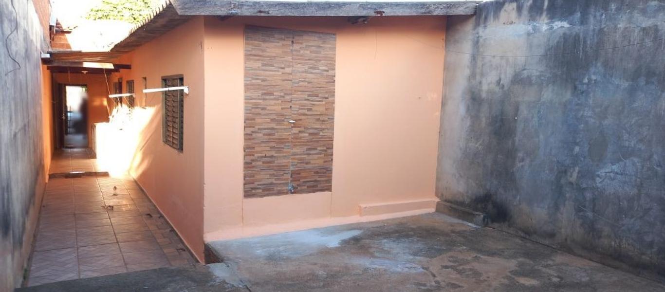 CASA NA Vila Ribeiro em Assis