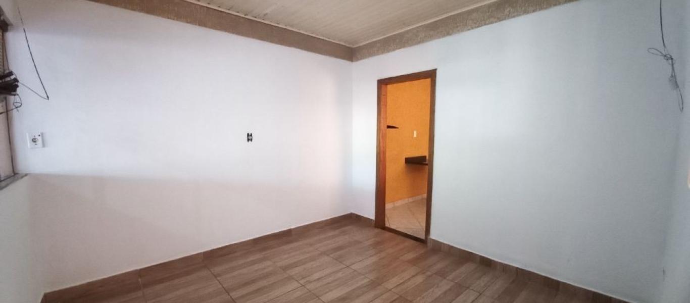 CASA NA Vila Ribeiro em Assis