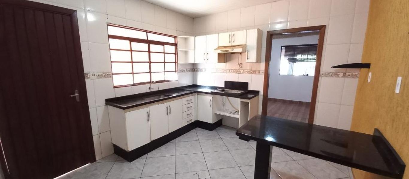 CASA NA Vila Ribeiro em Assis