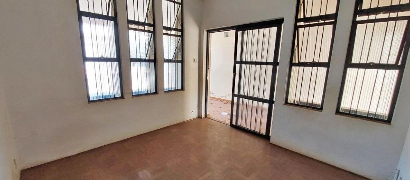 CASA NA Centro em Assis